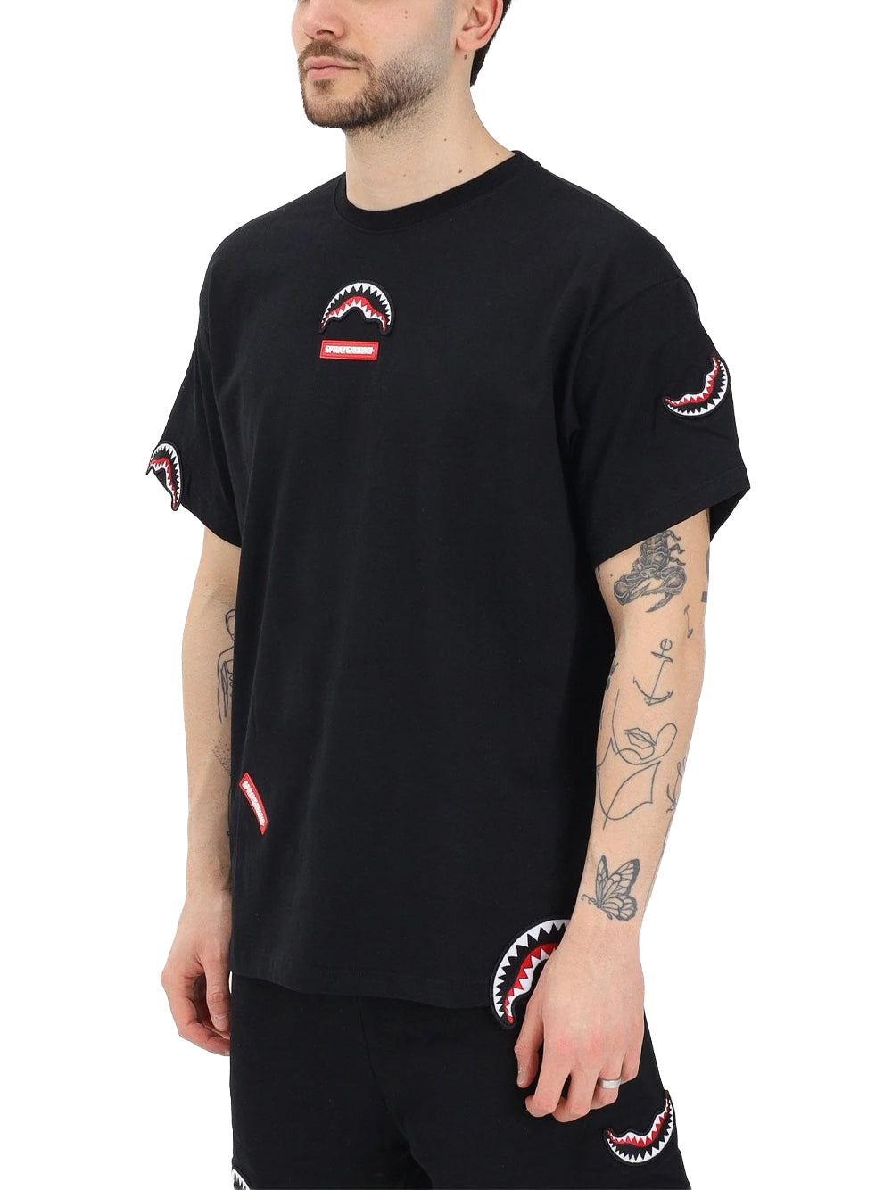 T-shirt Homme Sprayground SP846-BLK SHARKPATCHES Nouveau T-shirt Coupe Regular